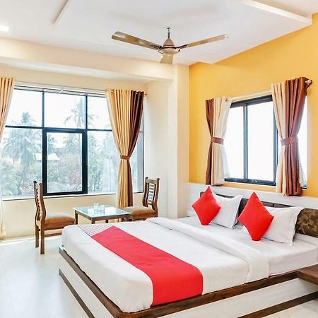 Oyo 29634 Hotel Navalai Pride Ratnāgiri エクステリア 写真